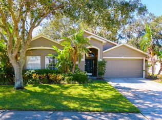 5133 Pond View Ct, Zephyrhills, FL 33541