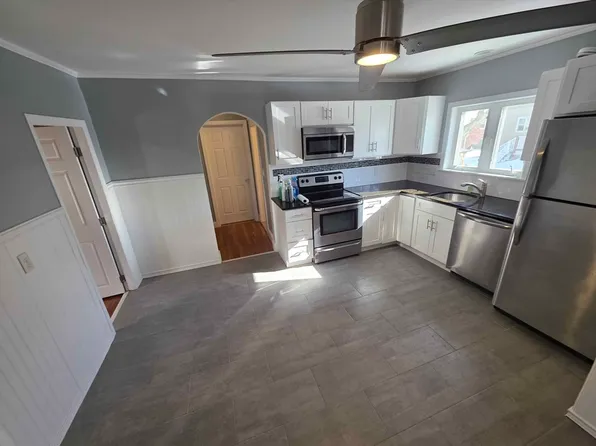 14 Seagirt Ave #1, Saugus, MA 01906