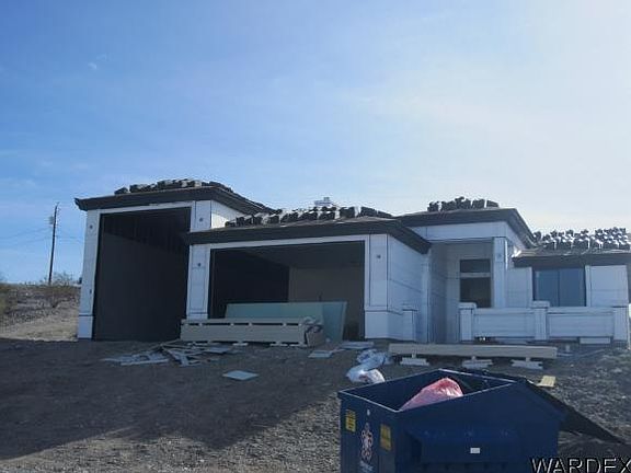 2nd image of 3260 Pioneer Dr