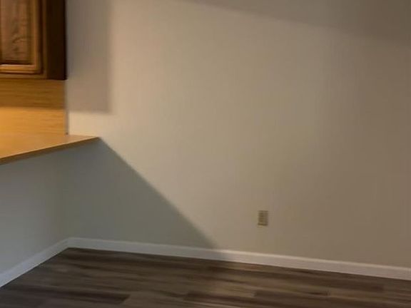 3rd image of 110 Westpark Dr N #112