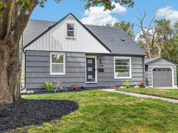 2516 Westview Ter, Minnetonka, MN 55305