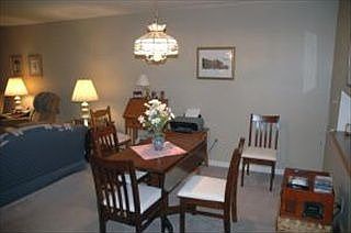2nd image of 169 Oak Knoll Cir