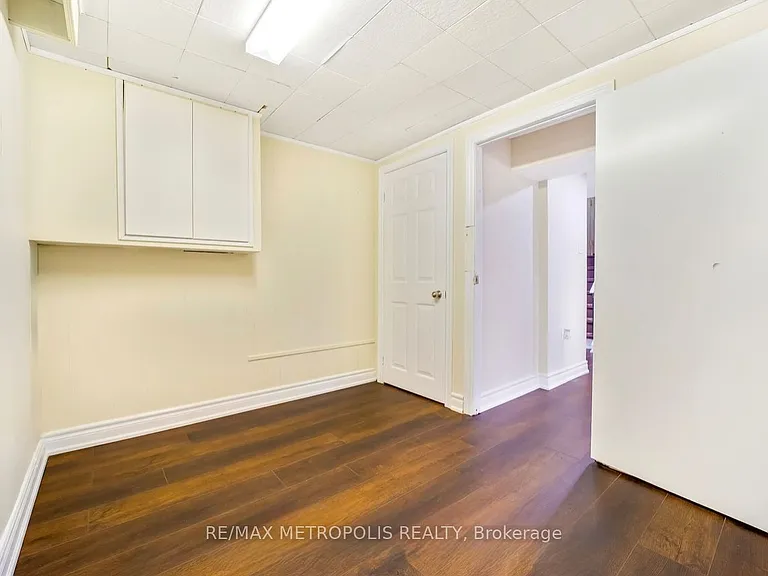103 Packard Blvd #BASEMENT — Photo 10