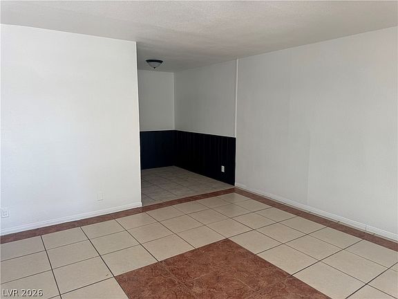2nd image of 3724 Berg St
