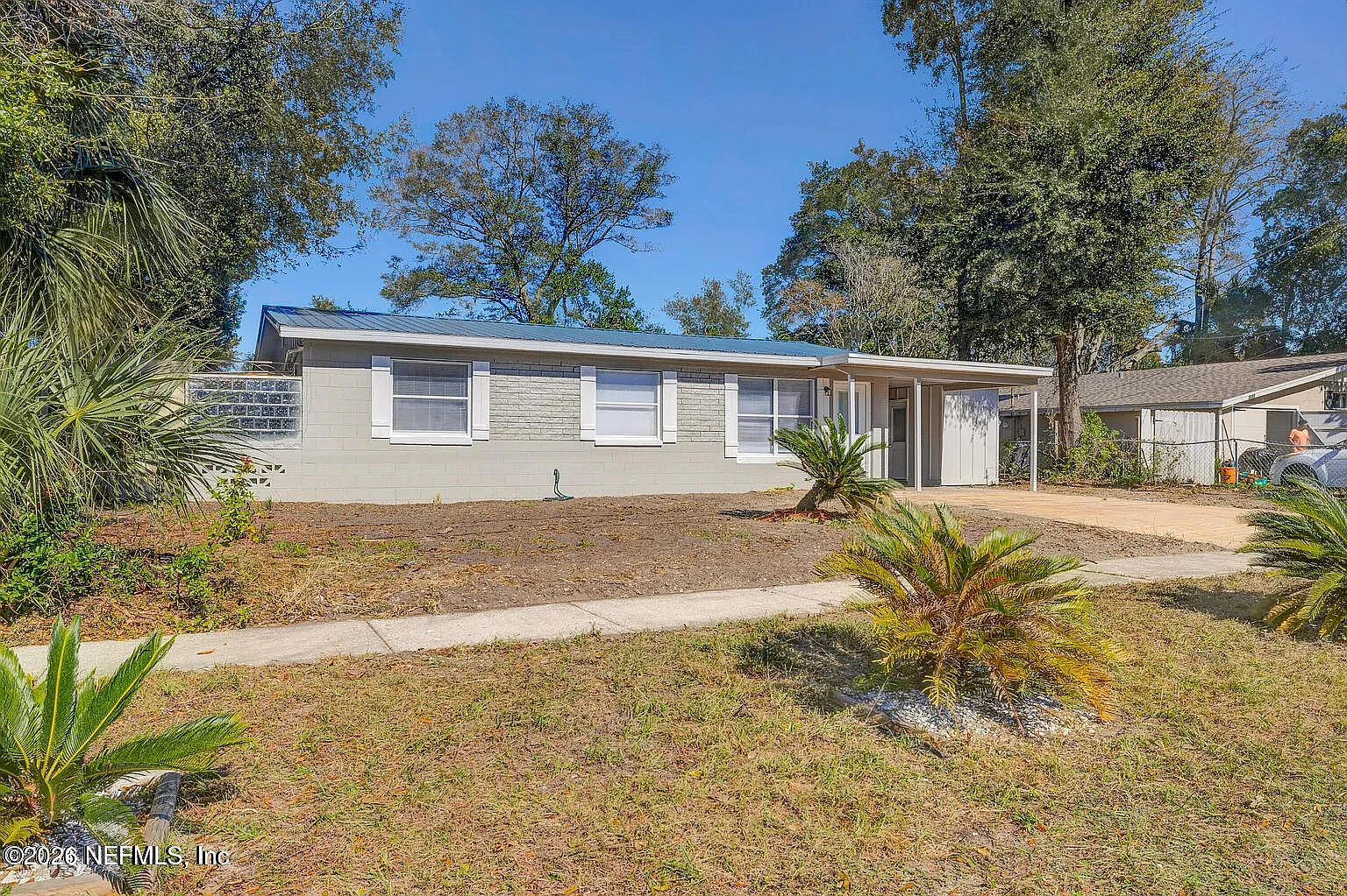 3 bed, 2.0 bath, 912 sqft, $2,150 — Photo 1