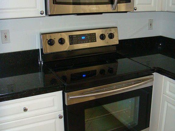 4th image of 4775 Chancellor Dr APT 20
