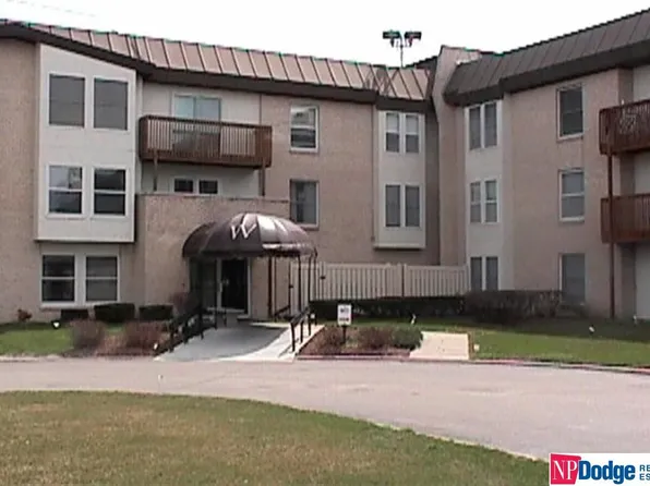 12727 W Dodge Rd APT 236A, Omaha, NE 68154