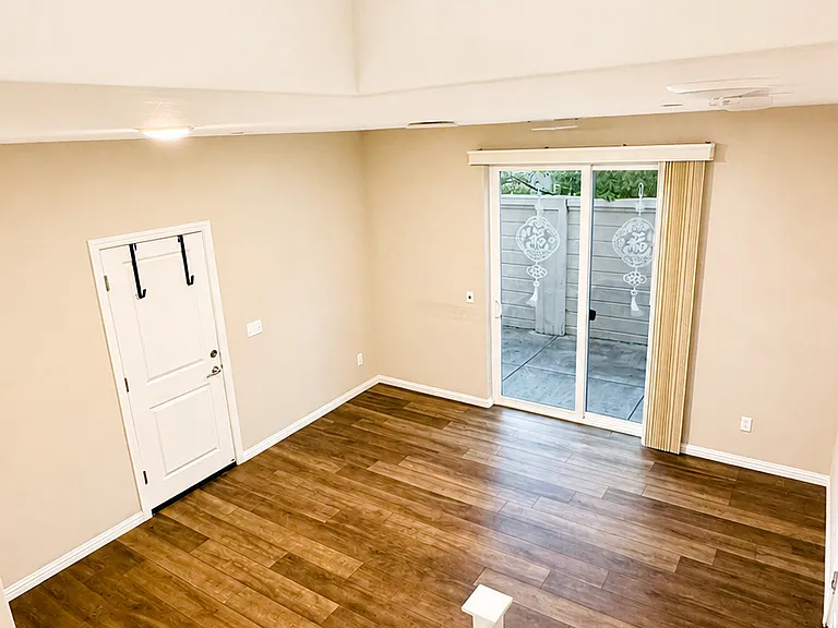 1F Den/Office