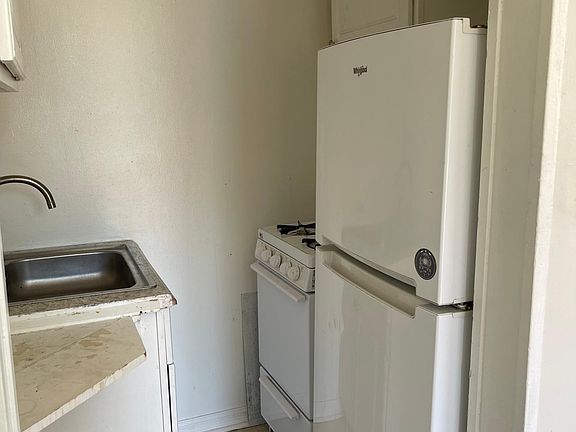 5th image of 4401 Danneel St #1