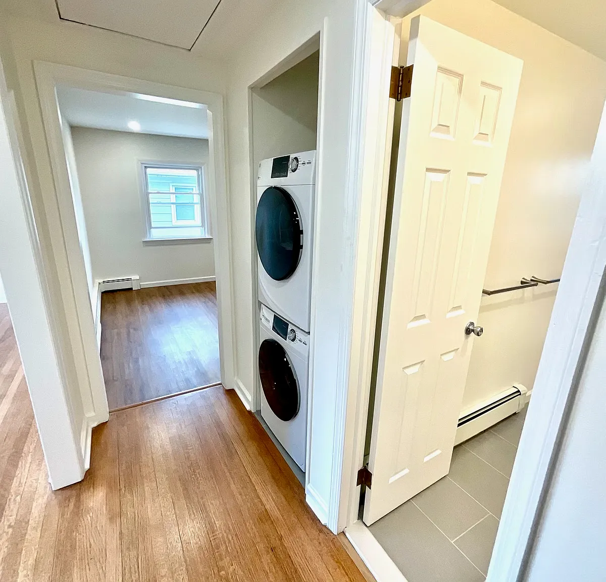 2 bed, $2,600 — Photo 3