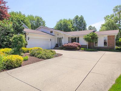 805 Lincoln St, Amherst, OH, 44001