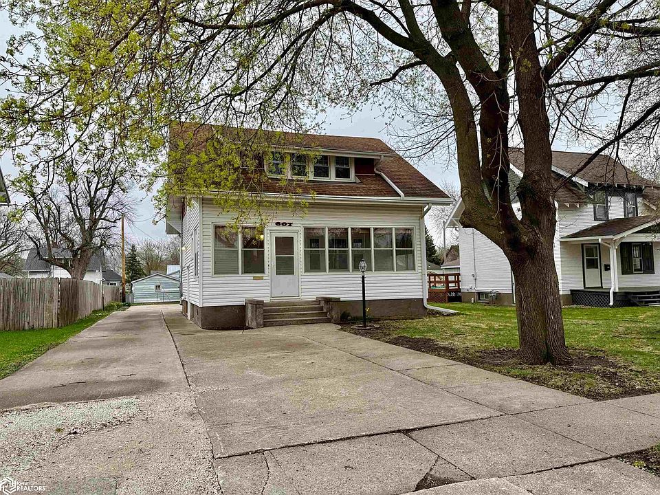 1st image of 607 N Locust St
