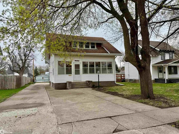 607 N Locust St, Jefferson, IA 50129