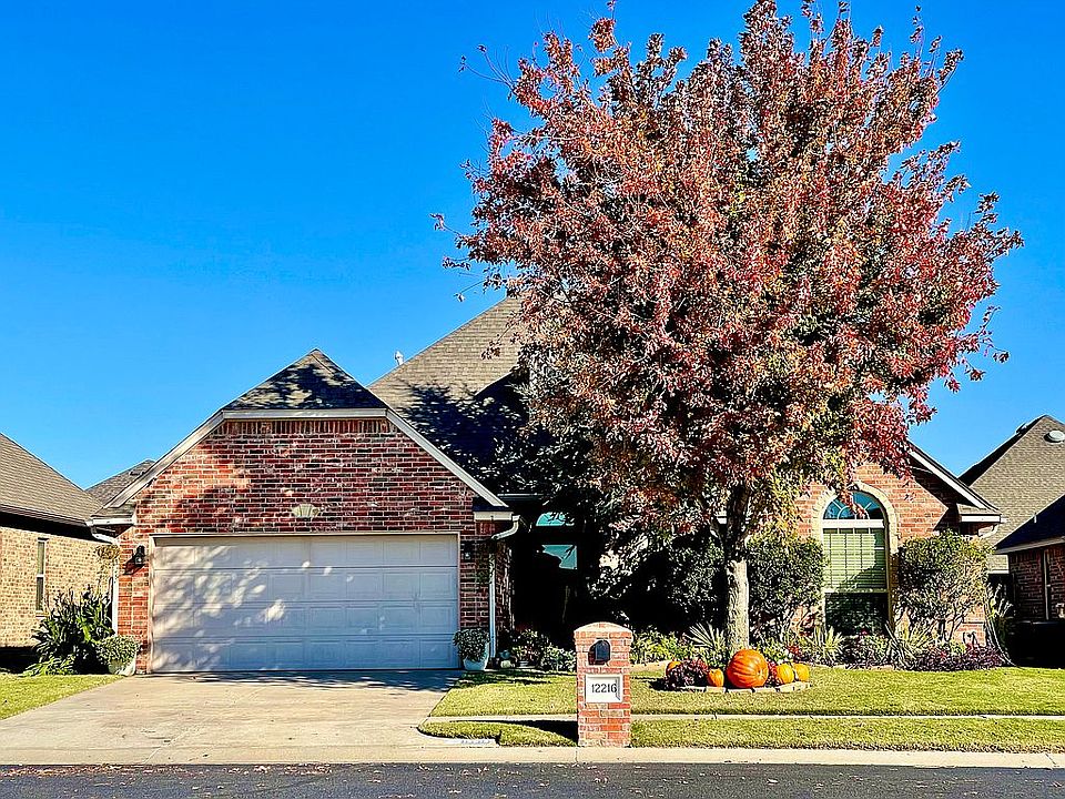 1st image of 12216 Chesterfield Ln