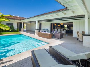 451 Dune Cir, Kailua, HI 96734