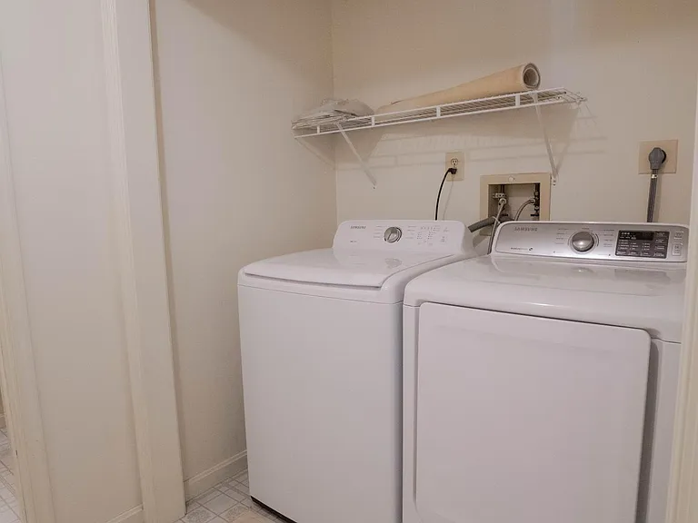 5556 Rivendell Pl — Photo 20