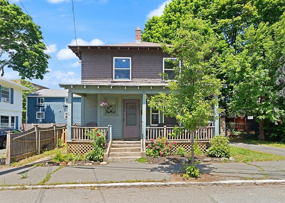 1st image of 47 Wallis St