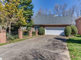 206 Hidden Hills Dr, Greenville, SC 29605