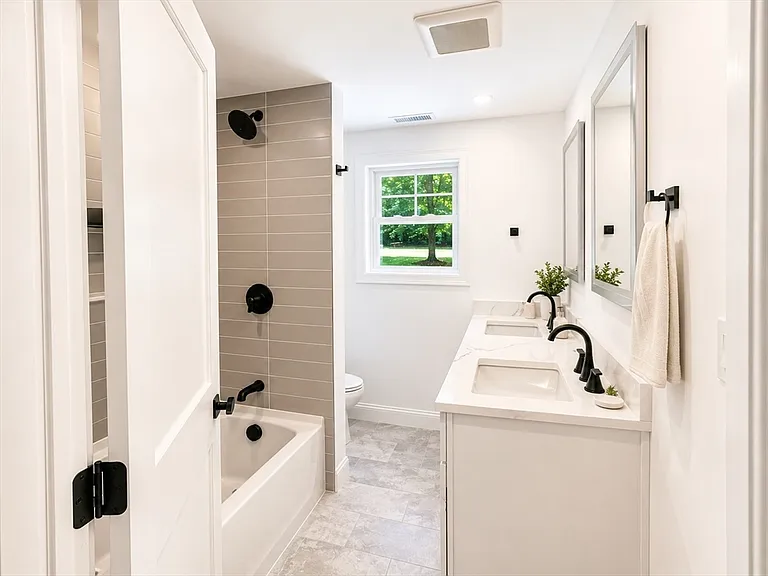 373 Eliot St — Photo 11
