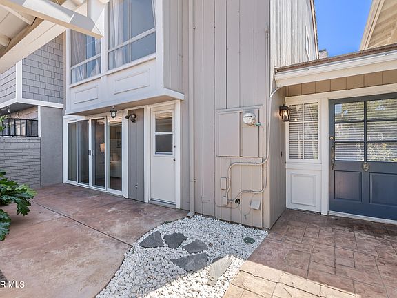 3rd image of 32187 Sailview Ln
