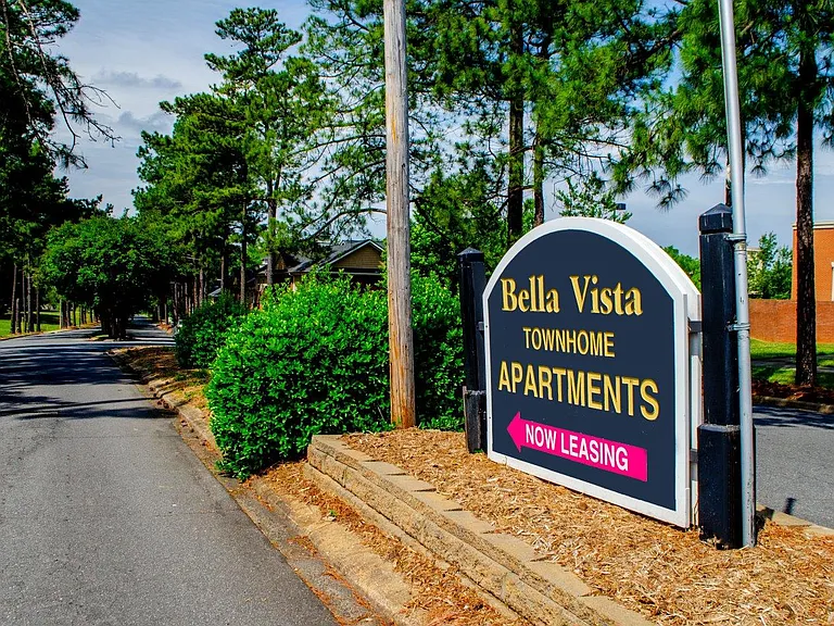 Bella Vista — Photo 39