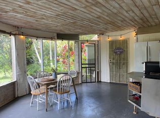 142 Peahi Rd #1, Haiku, HI 96708