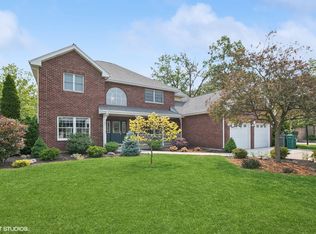 1373 Notre Dame Dr, Lemont, IL 60439