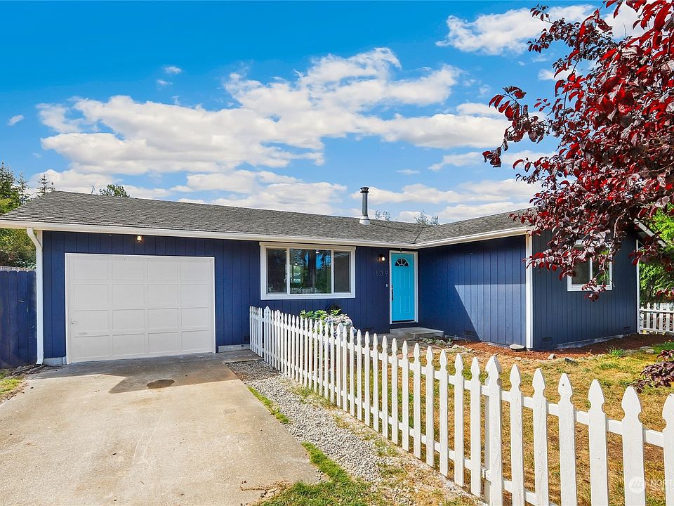 1st image of 539 Salal Street