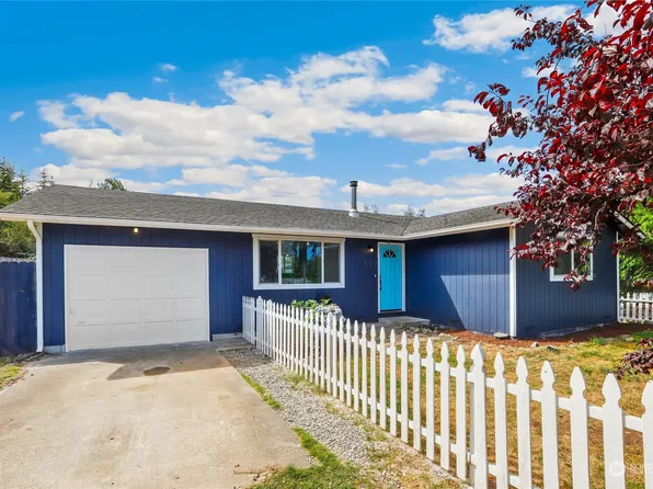 539 Salal Street, Oak Harbor, WA 98277