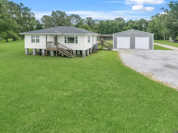 15394 Henderson Bayou Rd, Prairieville, LA 70769