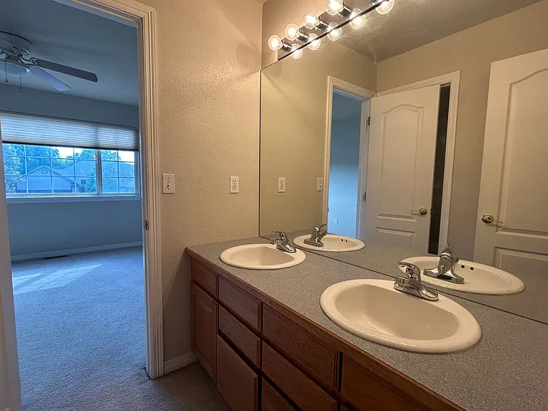 5406 Hunter Dr — Photo 19