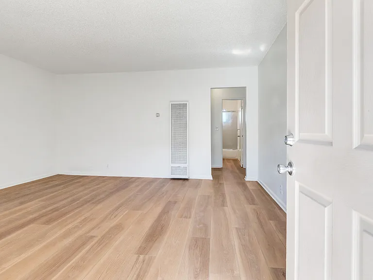 15800 Santa Ana Ave #1 — Photo 6