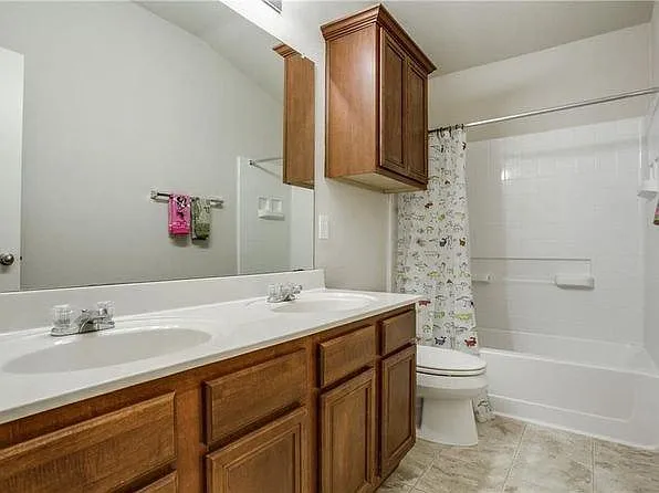 1601 Lionheart Dr — Photo 19