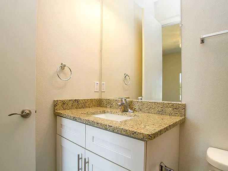 12723 Indian Rocks Rd — Photo 10