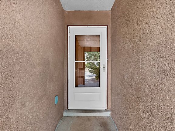 4th image of 7495 Sagebrush Rd