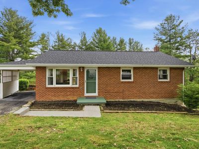 665 Betty Dr, Christiansburg, VA, 24073