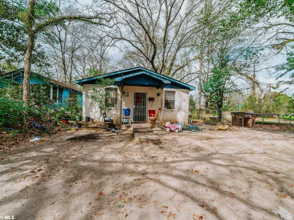 2004 Edwards Ave, Mobile, AL 36617