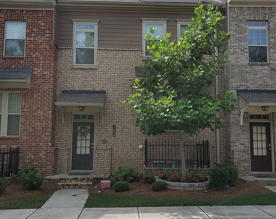 2nd image of 7086 Kingswood Run Dr