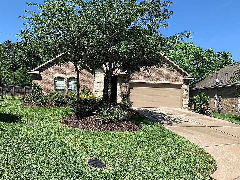 1st image of 102 Black Swan Pl