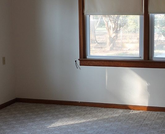 2nd image of 200 Highland Heights Dr