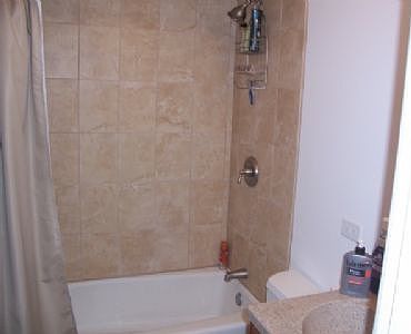 3rd image of 3620 N Pine Grove Ave APT 201