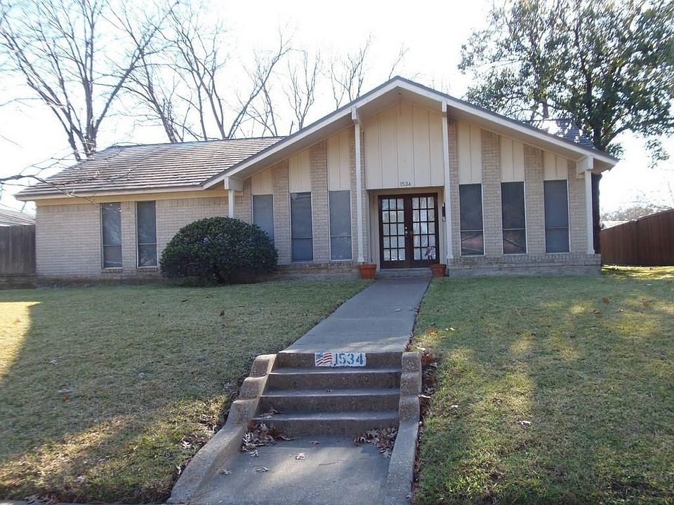 1st image of 1534 Douglas Dr