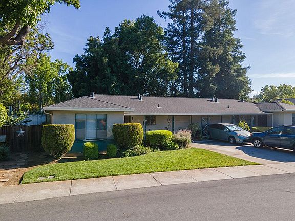 2nd image of 960 Michael Dr