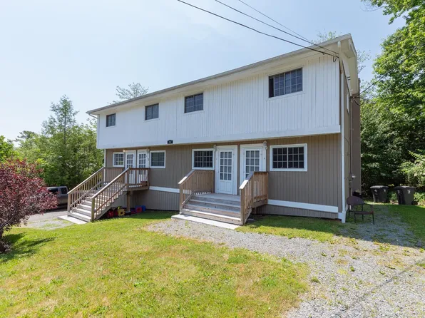 56 Hillcrest Ave, Halifax, NS B4C 1X1