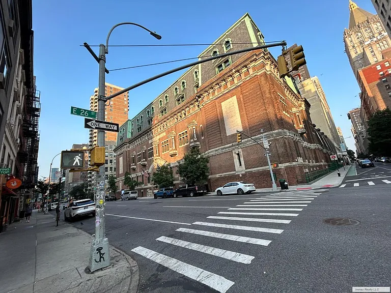 75 Lexington Ave #3R — Photo 17