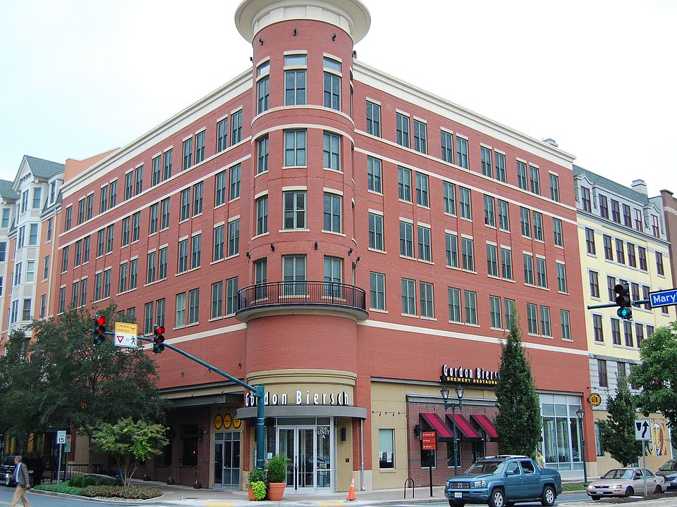 1st image of 38 Maryland Ave #516
