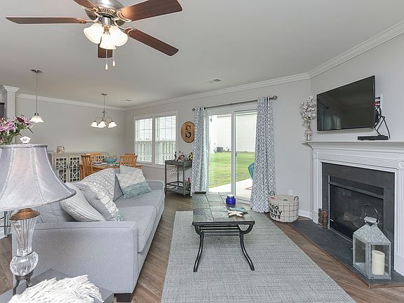 GORGEOUS OPEN CONCEPT!