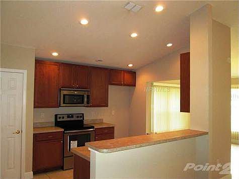 3rd image of 202 Lisa Ann Ct