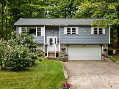 1973 Sparrow Dr, Traverse City, MI, 49696