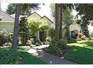 2376 Park View Dr, Eugene, OR 97408